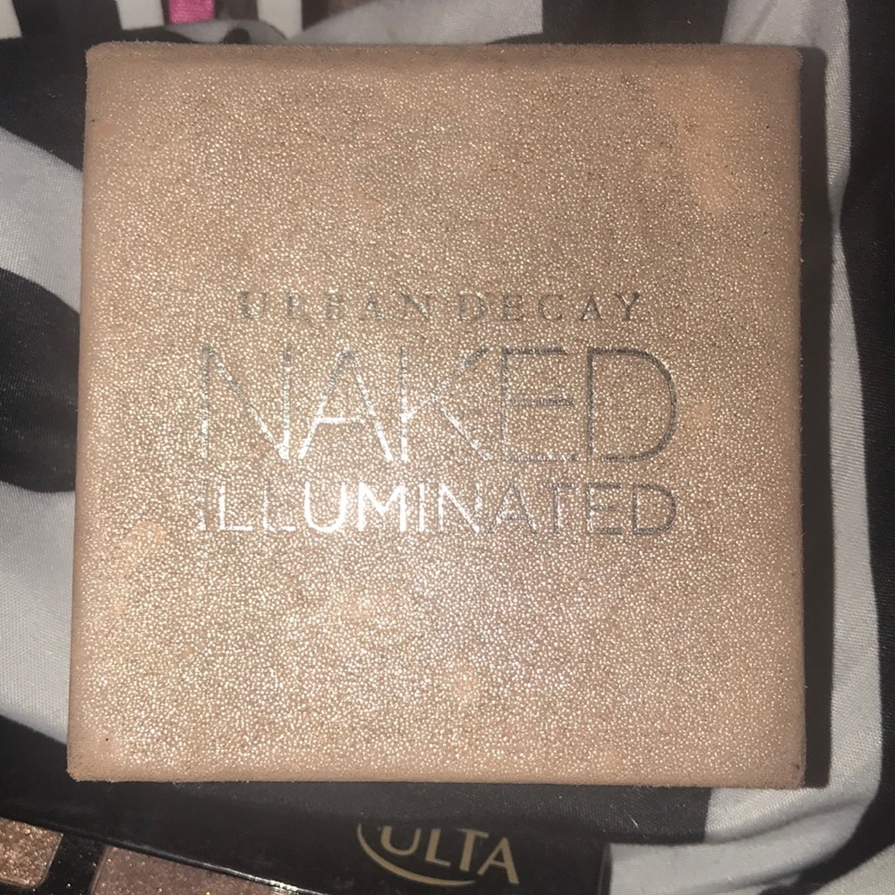 Urban decay naked illuminated